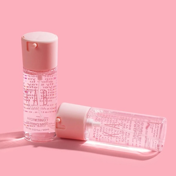 KAB Cosmetics Hydrating Setting Mist (3.52 fl oz) Full Size - Picture 4 of 5